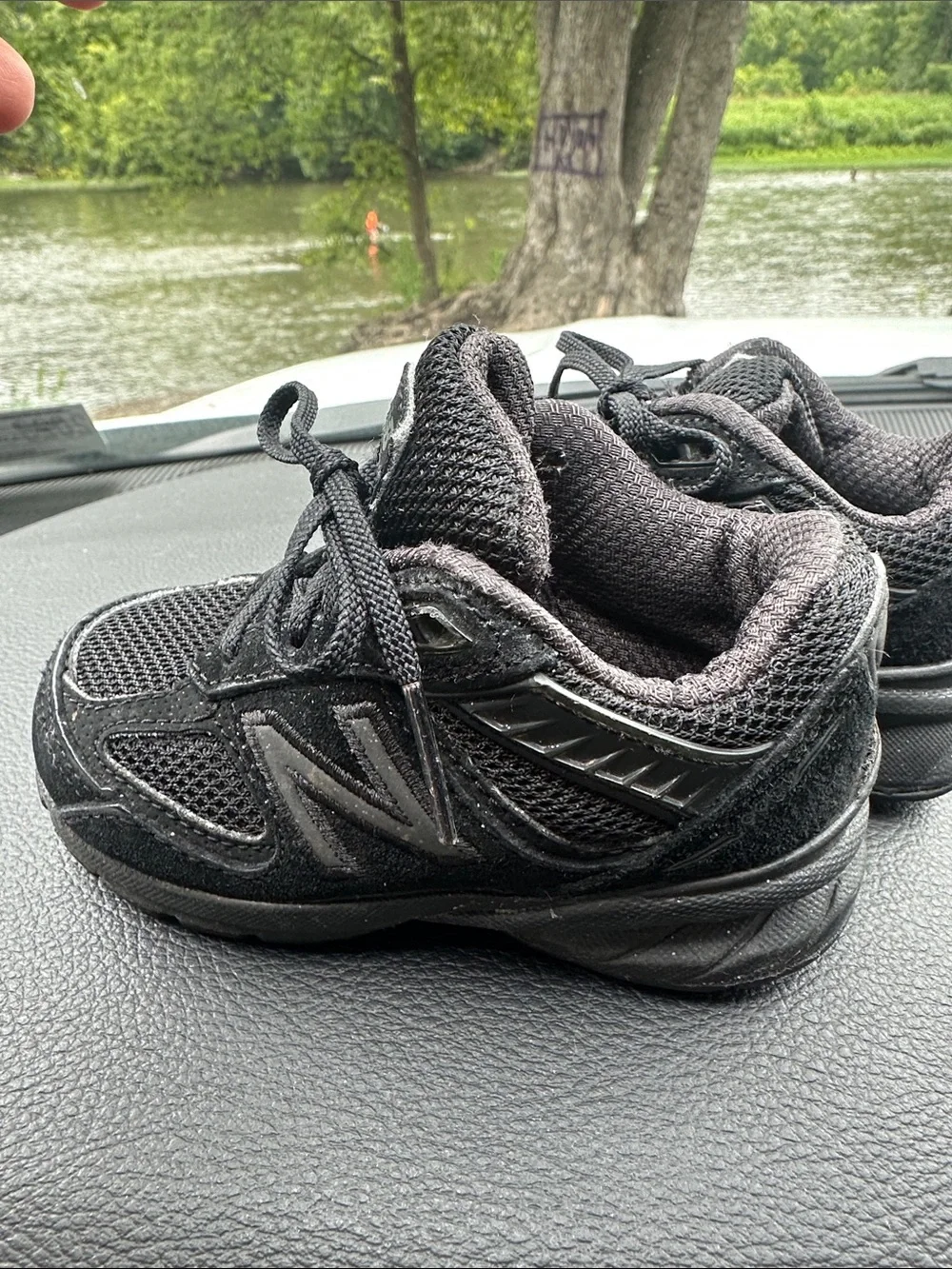 New Balance 990 Toddler Black Mesh & Suede Sneakers